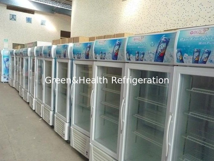 تستقيم التجارية الباردة المشروبات المشروبات برودة لمتجر بيع بالتجزئة مع زجاج الباب